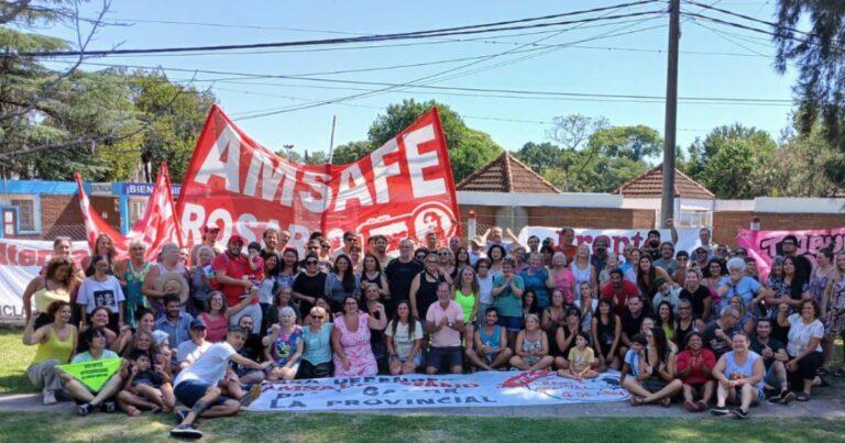 Rosario. Importante Plenario del Frente 4 de Abril