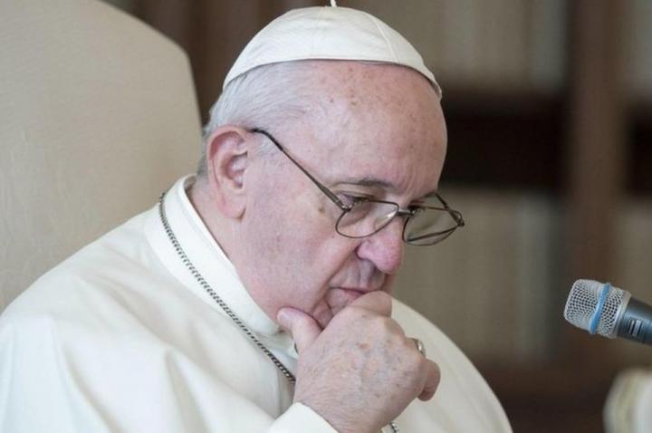 El papa Francisco sufre una infección multibacteriana