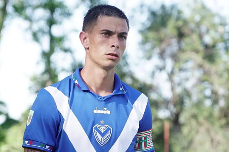 Foster Gillett no pagó y Valentín Gómez regresa a Vélez