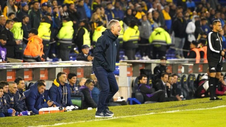 Ariel Holan: «Nos posicionamos muy bien de cara a los octavos pero faltan dos finales»