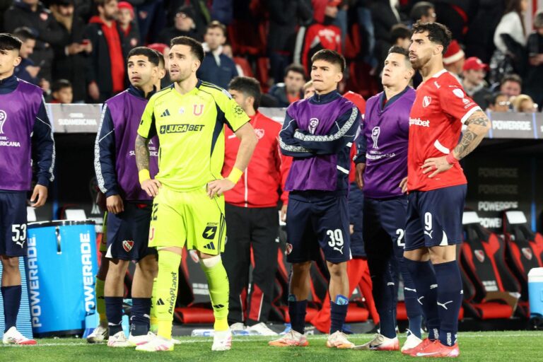 El comunicado de Conmebol tras los gravísimos incidentes en Independiente vs. Universidad de Chile