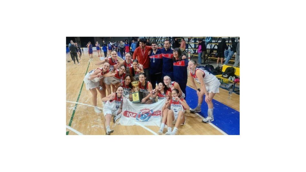 Equipo juvenil femenino de la Asociación Rosarina de Básquet celebrando el título provincial en Venado Tuerto