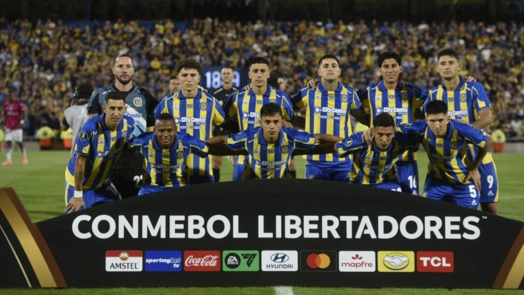 Jugadores de Central Córdoba durante el partido contra Independiente del Valle en la Copa Libertadores.