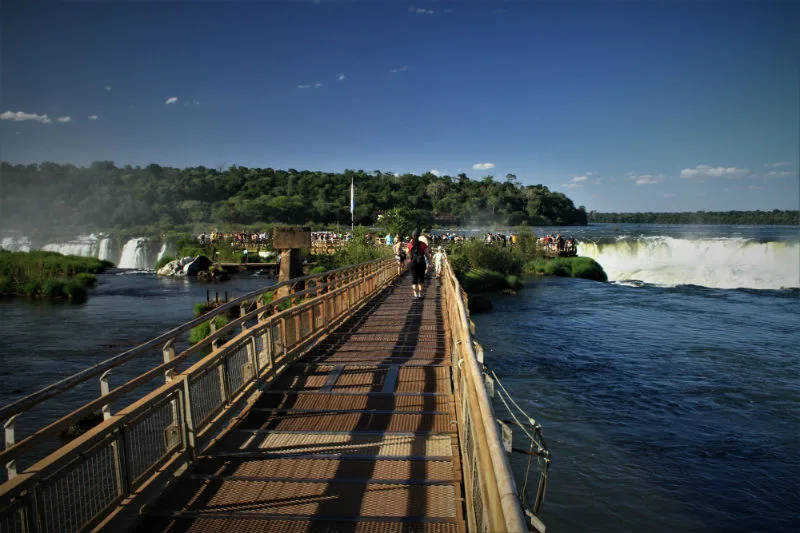 Fachada de la planta industrial de la empresa metalúrgica José Cascasi y Cía. en Rincón de Milberg, Tigre.
