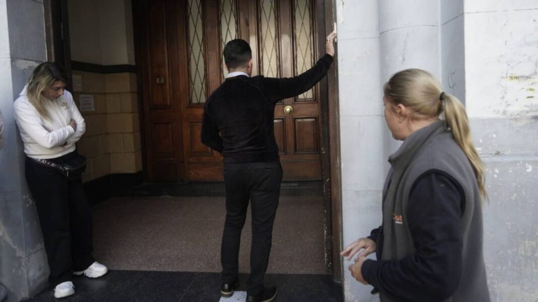 Fachada del Colegio María Auxiliadora en Rosario, Santa Fe.
