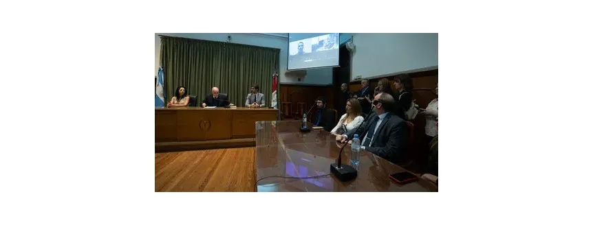 Edificio de tribunales o símbolo de la justicia en la provincia de Santa Fe