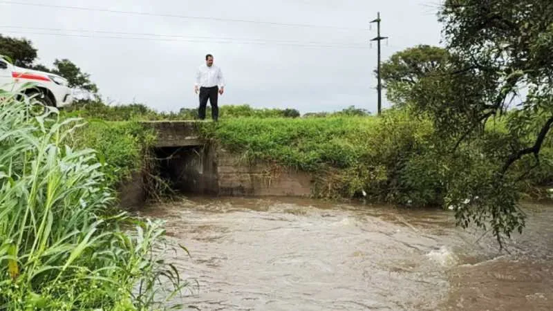 Vista aérea del arroyo El Rey y zonas aledañas en Reconquista tras las intensas lluvias.