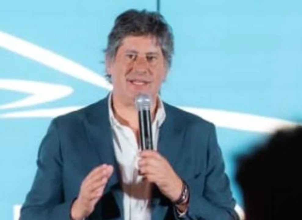 Intendente Roly Santacroce en evento de agenda económica