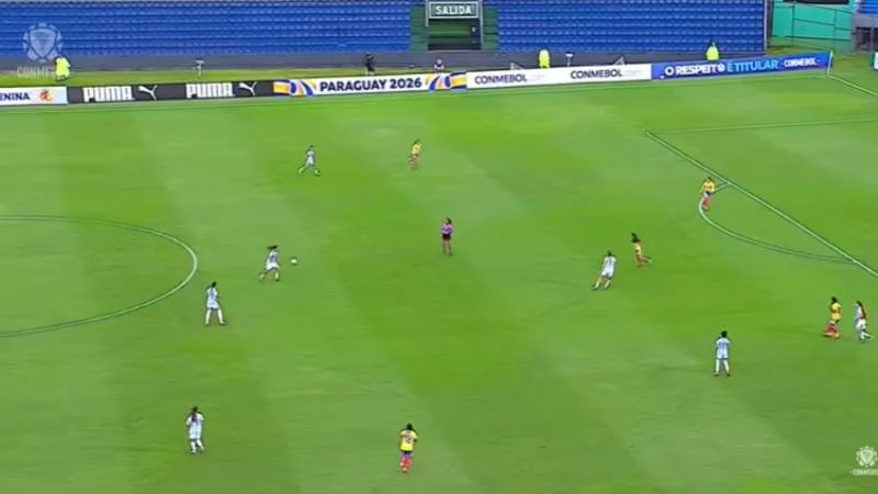 Jugadoras de la selección argentina femenina Sub 17 celebrando un gol