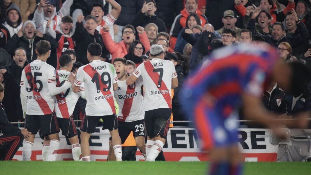 Estadio Monumental durante el partido River Plate vs San Lorenzo